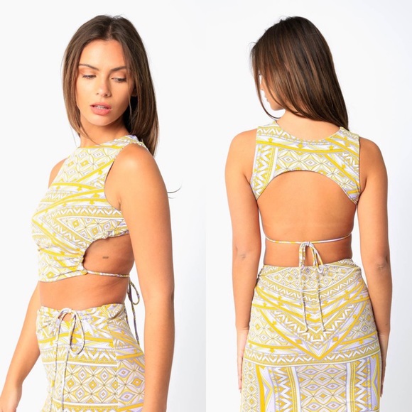 🦃24 HOUR SALE 🦃 Donatella Lilac Printed Crop Top - Picture 4 of 6